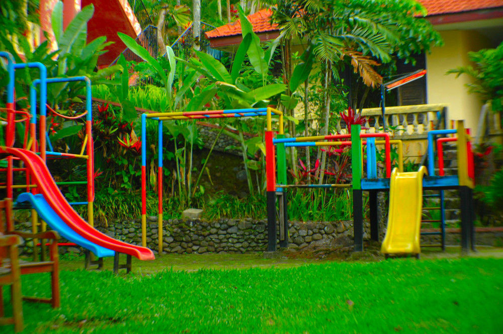 Foresta Inn Family Resort Prigen Dış mekan fotoğraf
