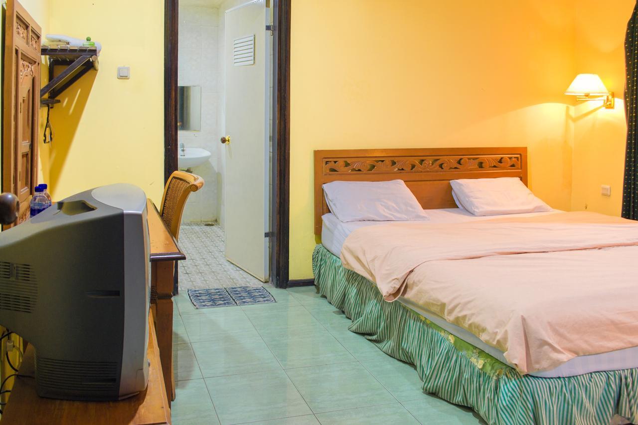 Foresta Inn Family Resort Prigen Dış mekan fotoğraf